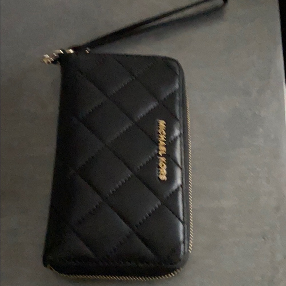 Michael Kors wallet